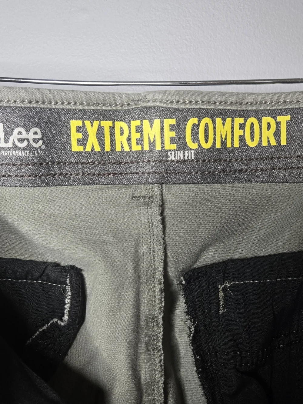 Lee Extreme Comfort Slim Fit Khaki Pants 34x32 Performance Stretch Chino Mens